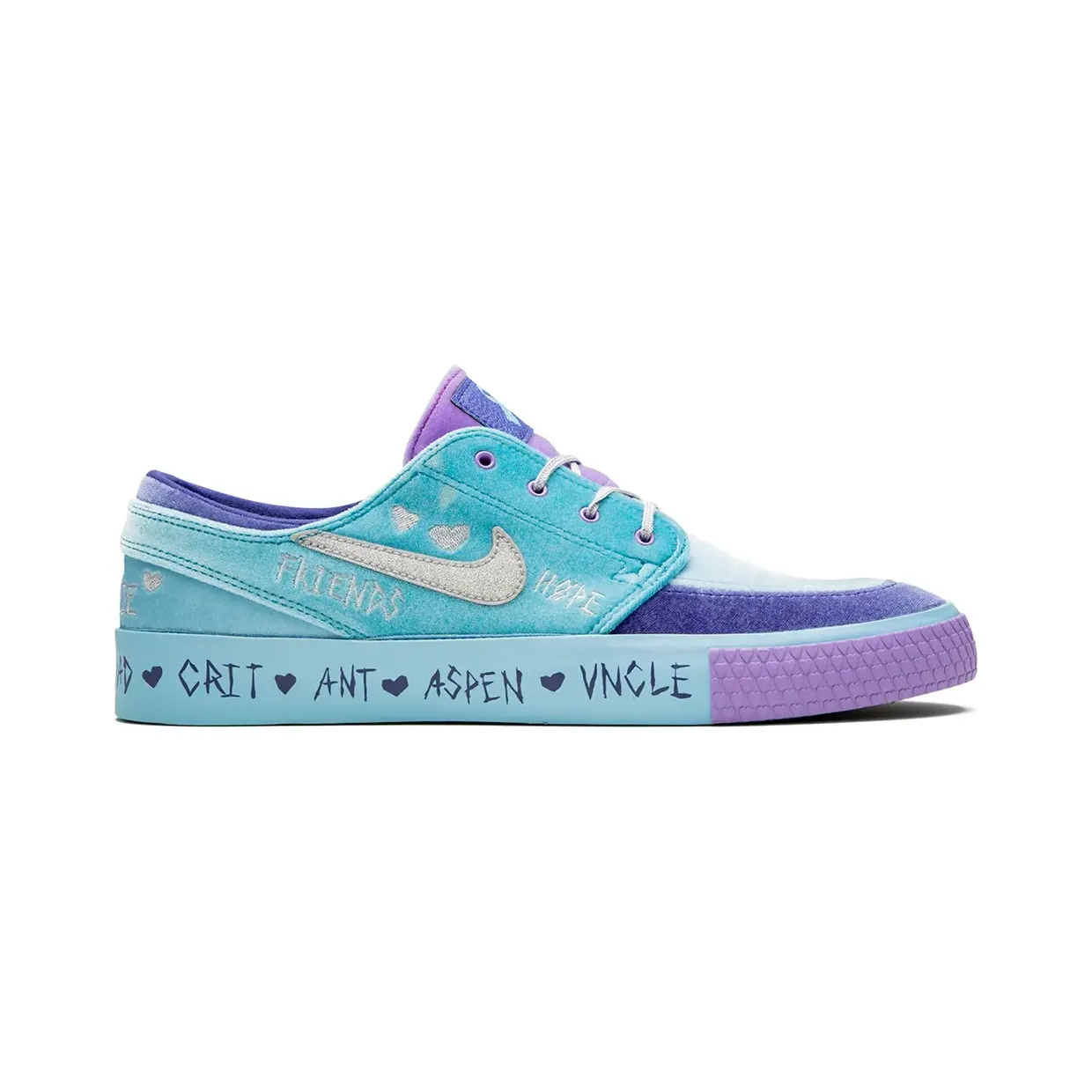 nike-zoom CV2365
