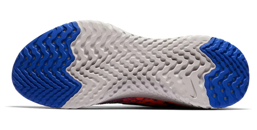 nike-epic AT6162-200