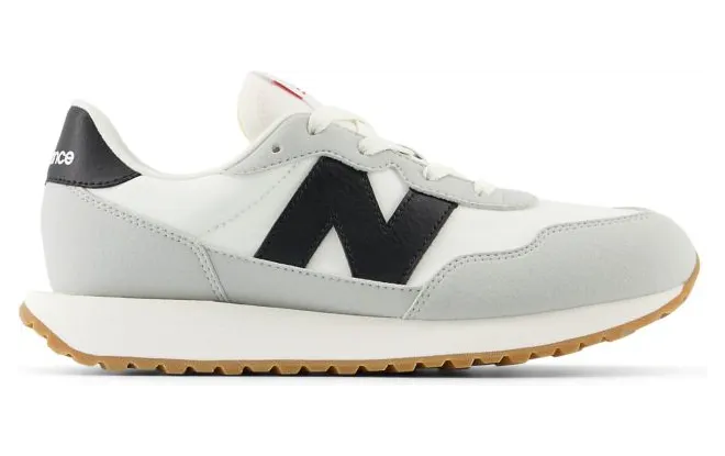 New Balance 237 GS “White Black” (GS237CG)