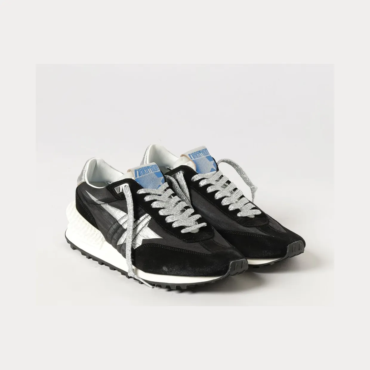 Golden goose Marathon Distressed Effect Nylon and Leather Sneakers Black (GMF00684F00567590179)
