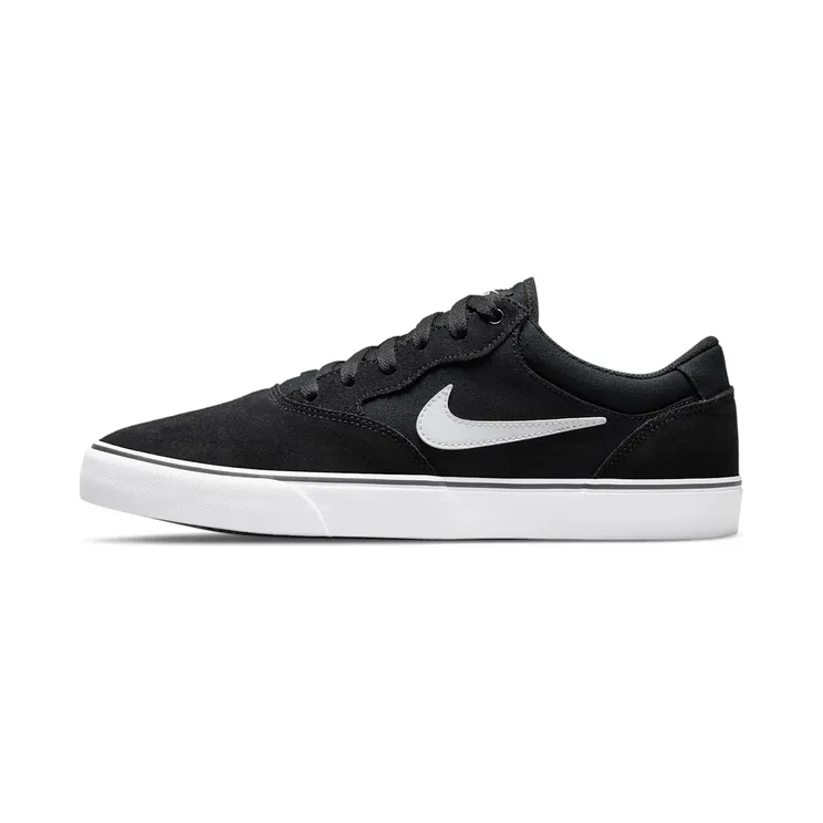 Nike SB Chron 2 “Black/Black/White” (DM3493-001)