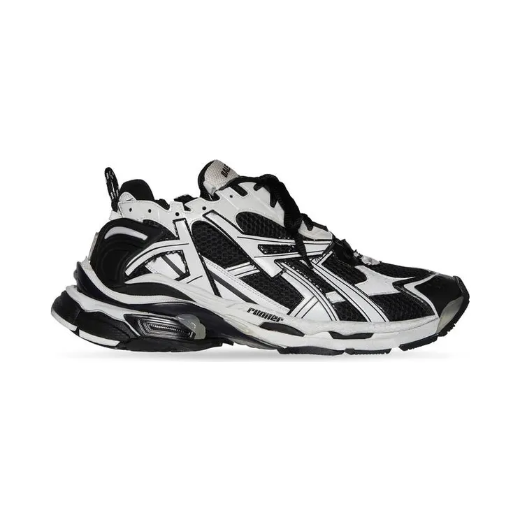 Balenciaga Runner White Black White (677403W3RB29010)