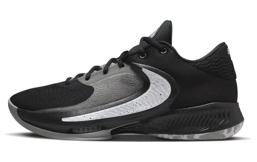 Zoom Freak 4 Schwarz (DJ6149-001)