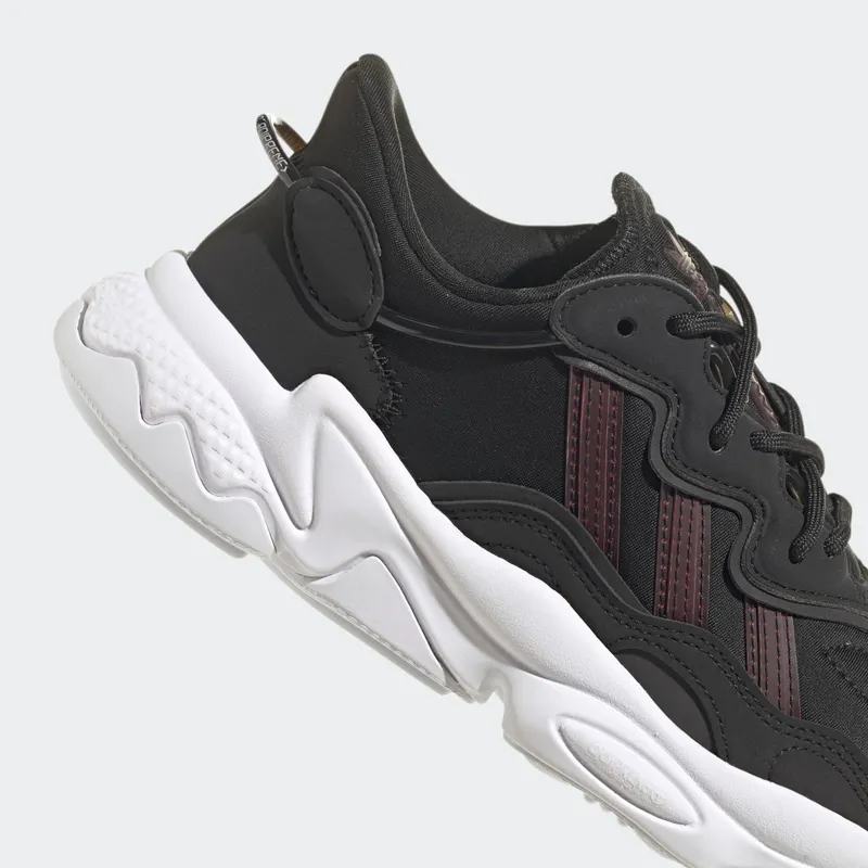 Adidas OZWEEGO Core Black / Core Black / Cloud White (GV8894)