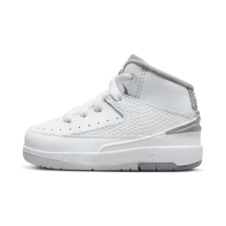 Jordan 2 Retro “White / Sail / Black / Cement Grey” (DQ8563-100)