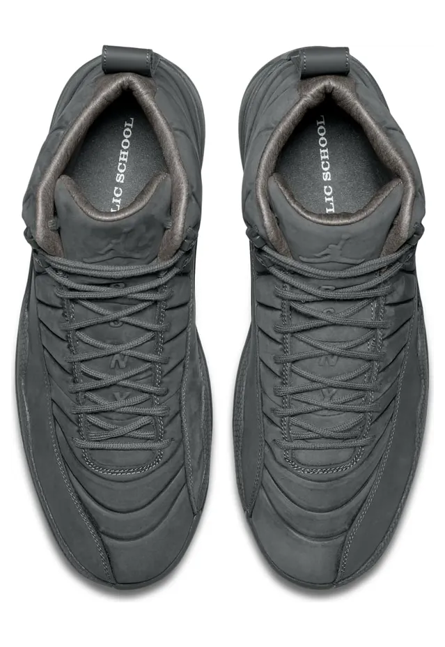 air-jordan-12 130690-003