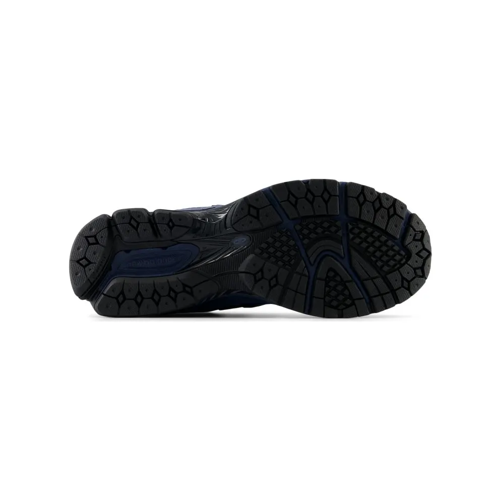 New Balance 2002R Vintage Indigo Black (M2002RNL)