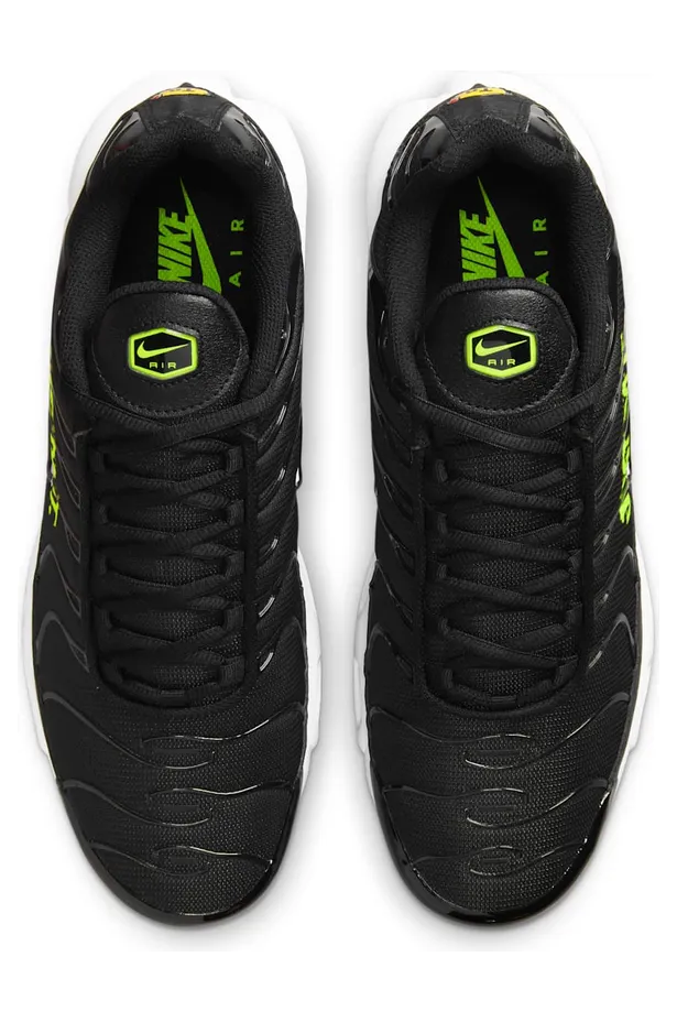 nike-air-max DJ6876-001
