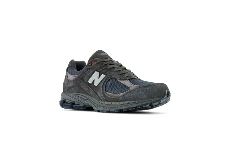 New Balance 2002R Gore-Tex Magnet Mood Indigo (M2002RXA)