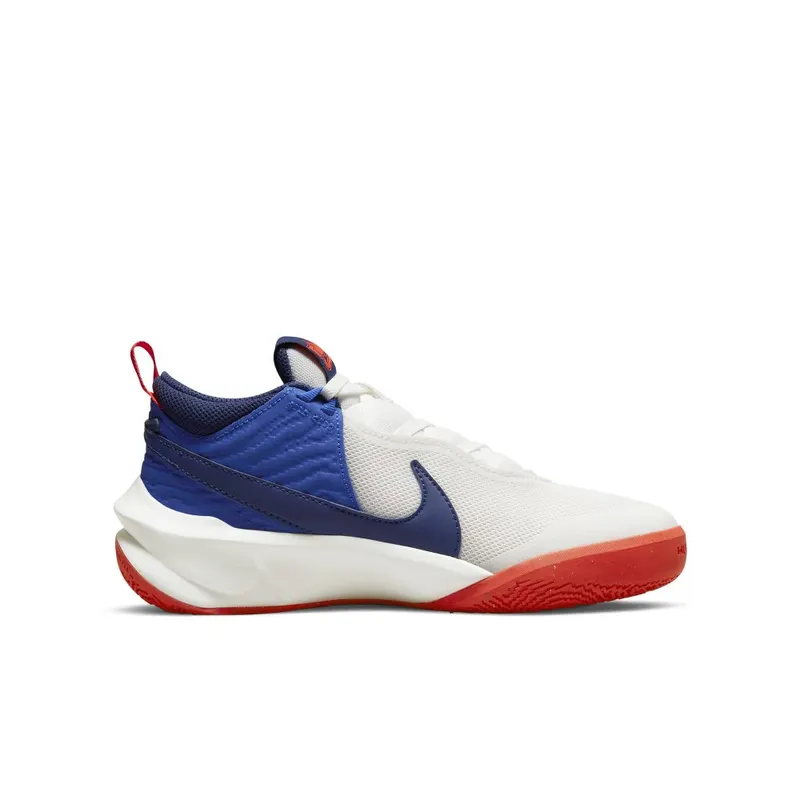 Nike Team Hustle D 10 Older Kids’ Basketball White (CW6735-103)