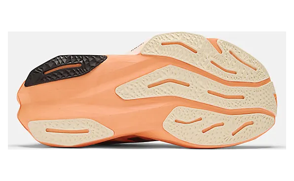 new-balance-fuelcell-rebel WFCXCC4