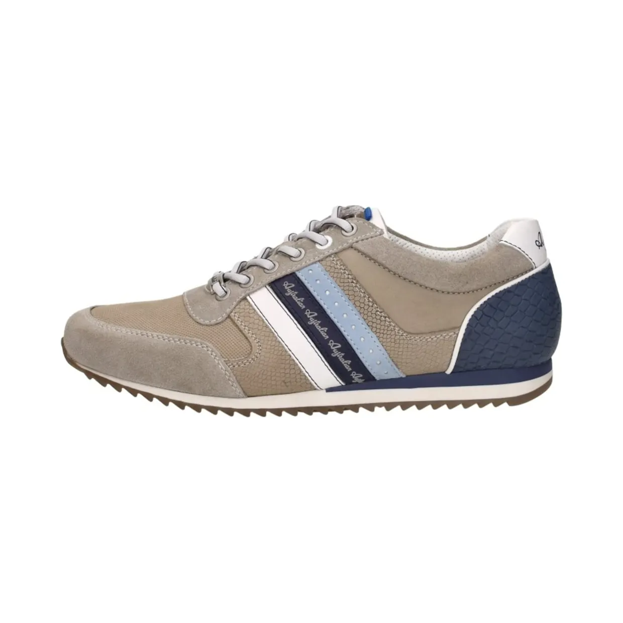australian-sneaker 15154709