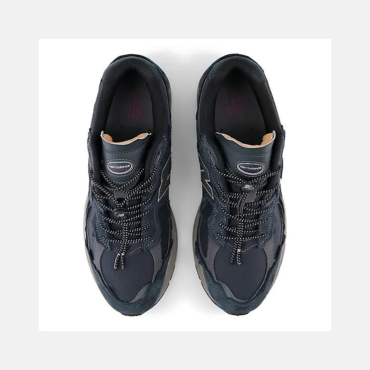 new-balance-2002r M2002RDO
