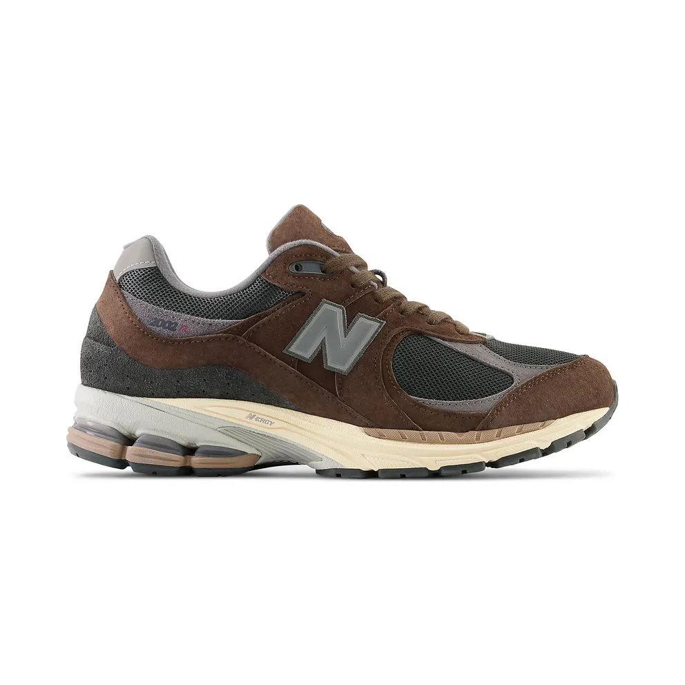 New Balance 2002R “Lunar New Year” (M2002RLY)