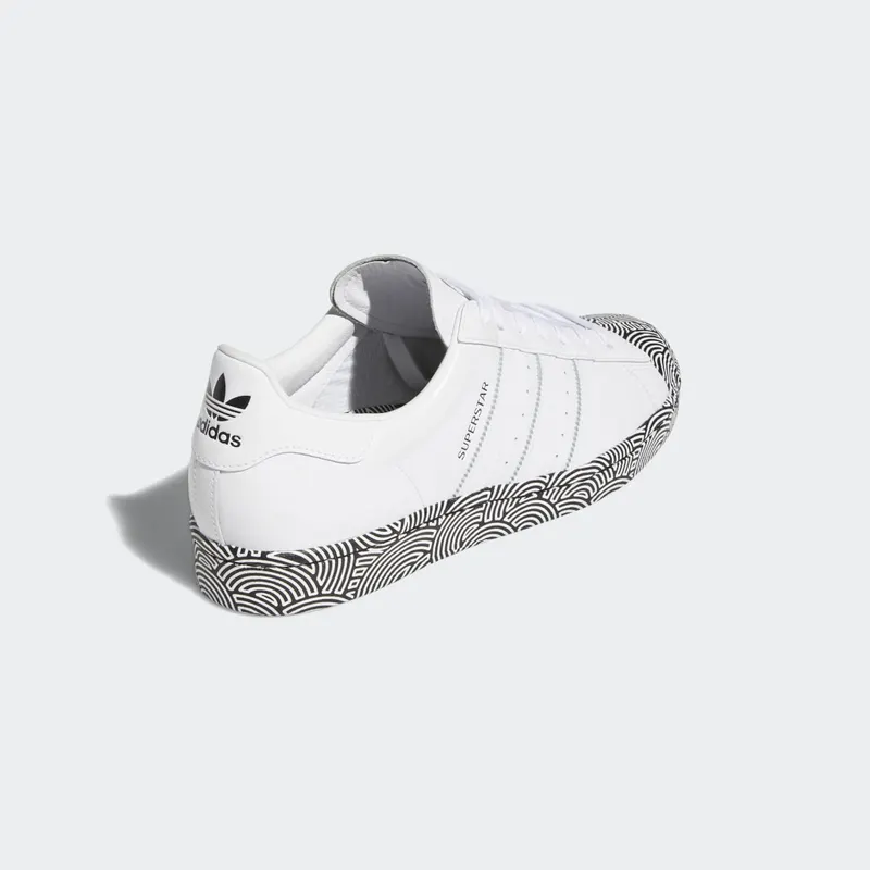 adidas Superstar Cloud White / Core Black / Signal Pink (FY1588)