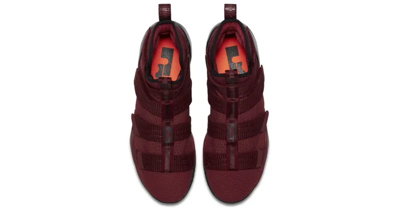 Nike LeBron Zoom Soldier 11 Burgundy Team Red/Black-White (897646-600)