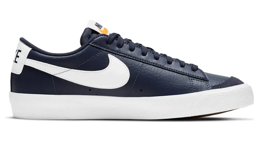 nike-blazer DA4074-400
