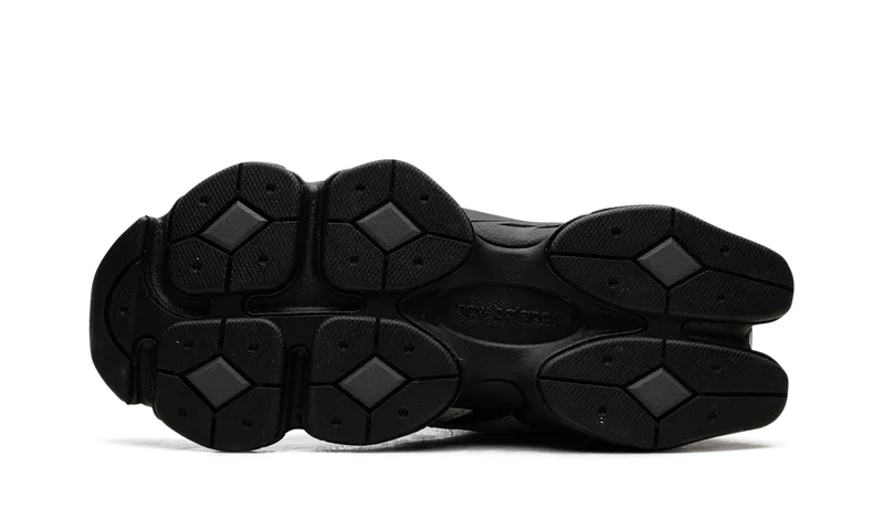 New Balance 9060 “Off White Black” (U9060ZBS)