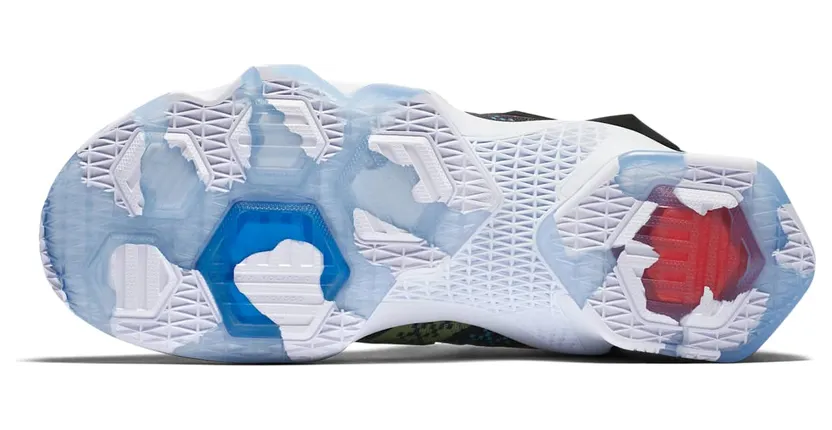 nike-lebron-13 828377-910