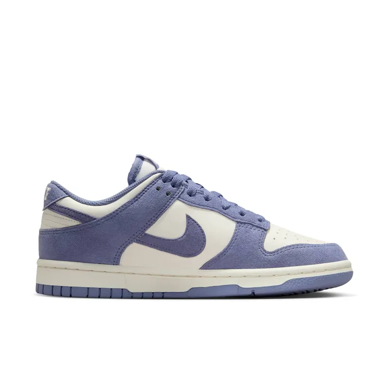 Nike Dunk Low “World Indigo Mini Swoosh” (IB4417-103)