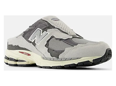 new-balance-2002r M2002NA