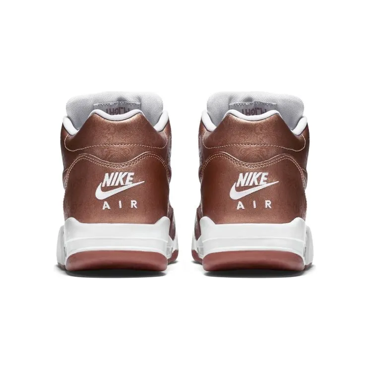 nike-sneaker 724986-900