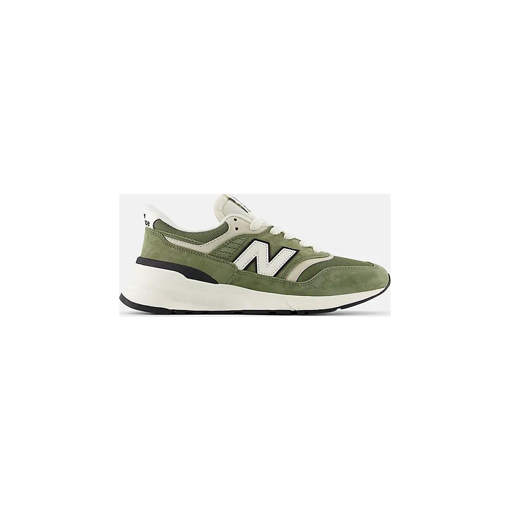 New Balance 997R “Green / White” (U997RPCA)