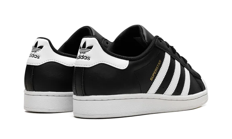 Adidas Superstar “Core Black Cloud White” (ID4636)