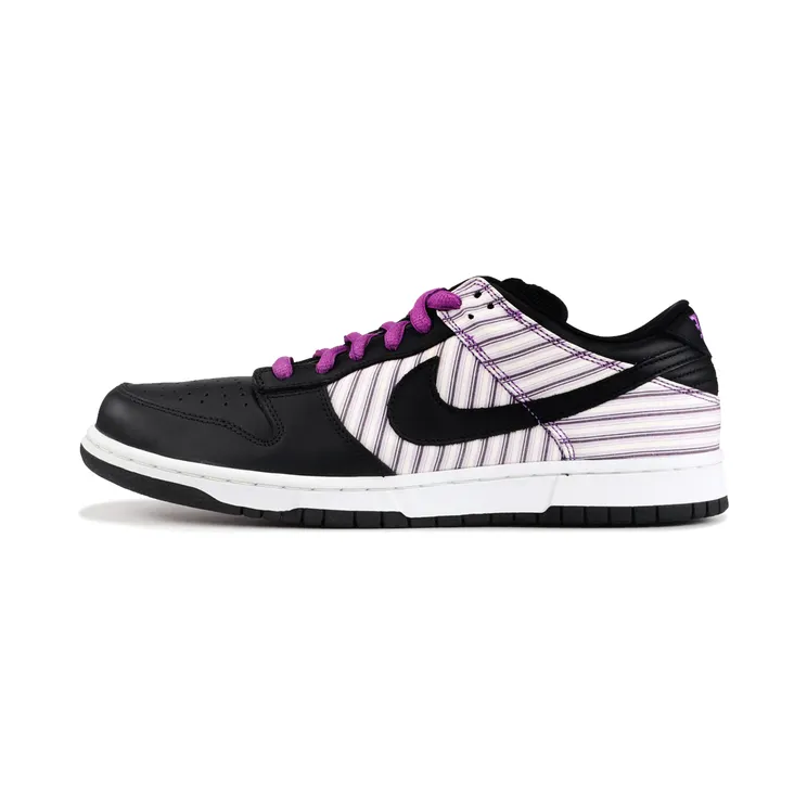 Nike Dunk SB Low Avenger Purple