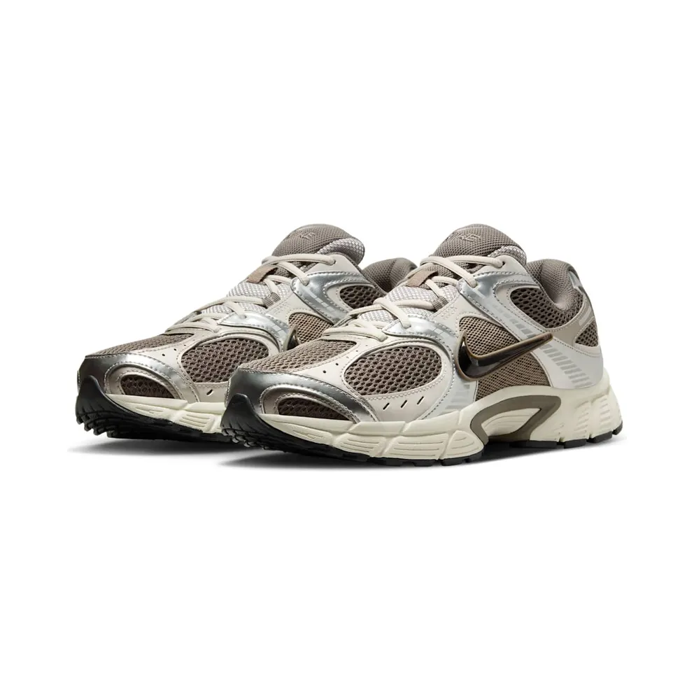 Nike V5 RNR “Cave Stone / Black” (HJ5228-200)
