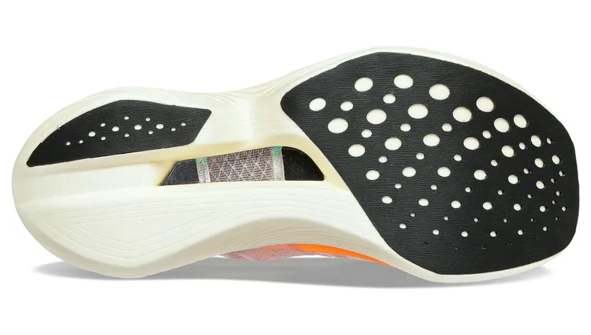 saucony-endorphin-elite S10768-35