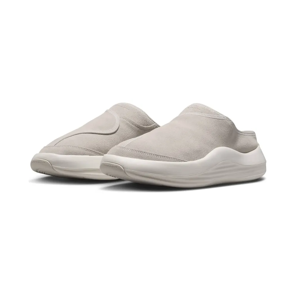 Jordan Future Mule – “Light Iron Ore / Legend Medium Brown / Swan” (HV5073-003)