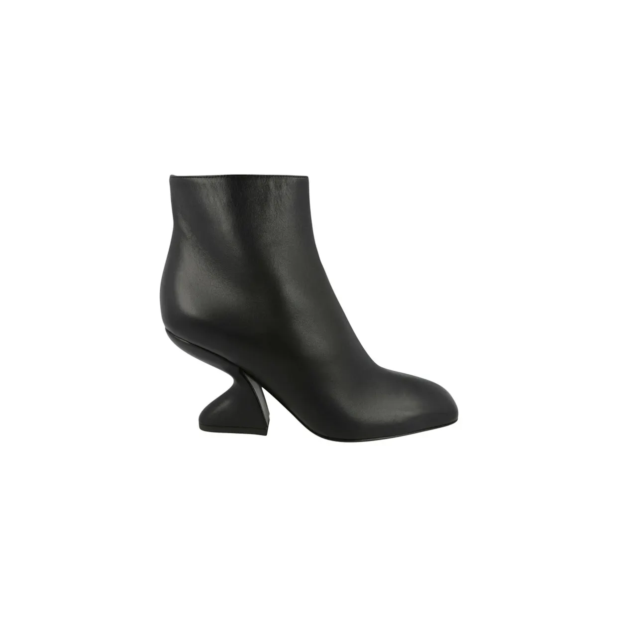 Ferragamo Sal 85 Ankle Booties Black (01D211-751122-1C)