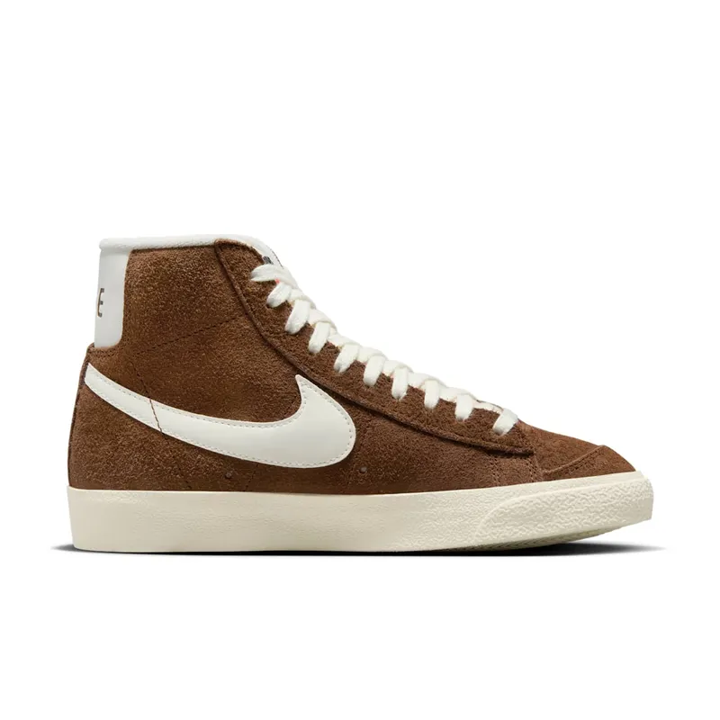 Nike Blazer Mid ’77 Vintage Cacao Wow Sail Coconut Milk Black (DV7006-200)