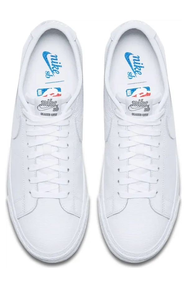 nike-zoom AR1576-114