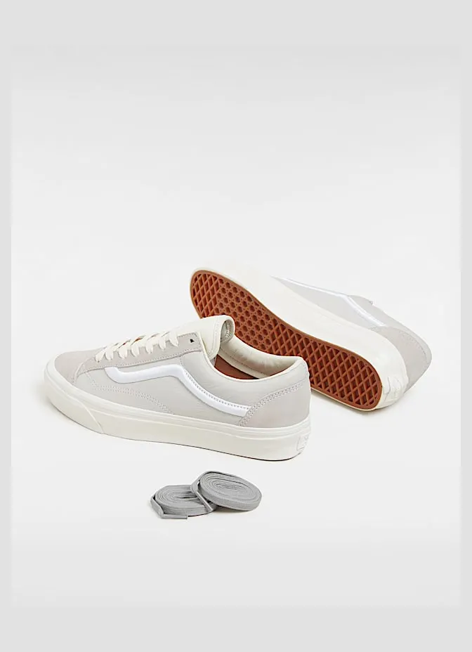 vans-style VN000CR3CPN