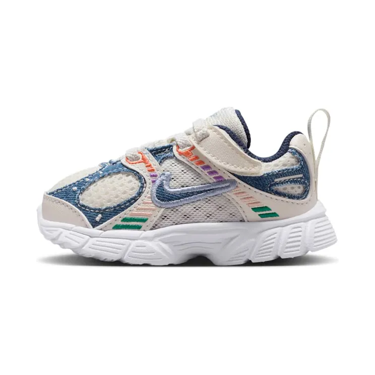 Nike V5 RNR TD “Soft Pearl / Midnight Navy / Blue Denim” (IR2104-001)