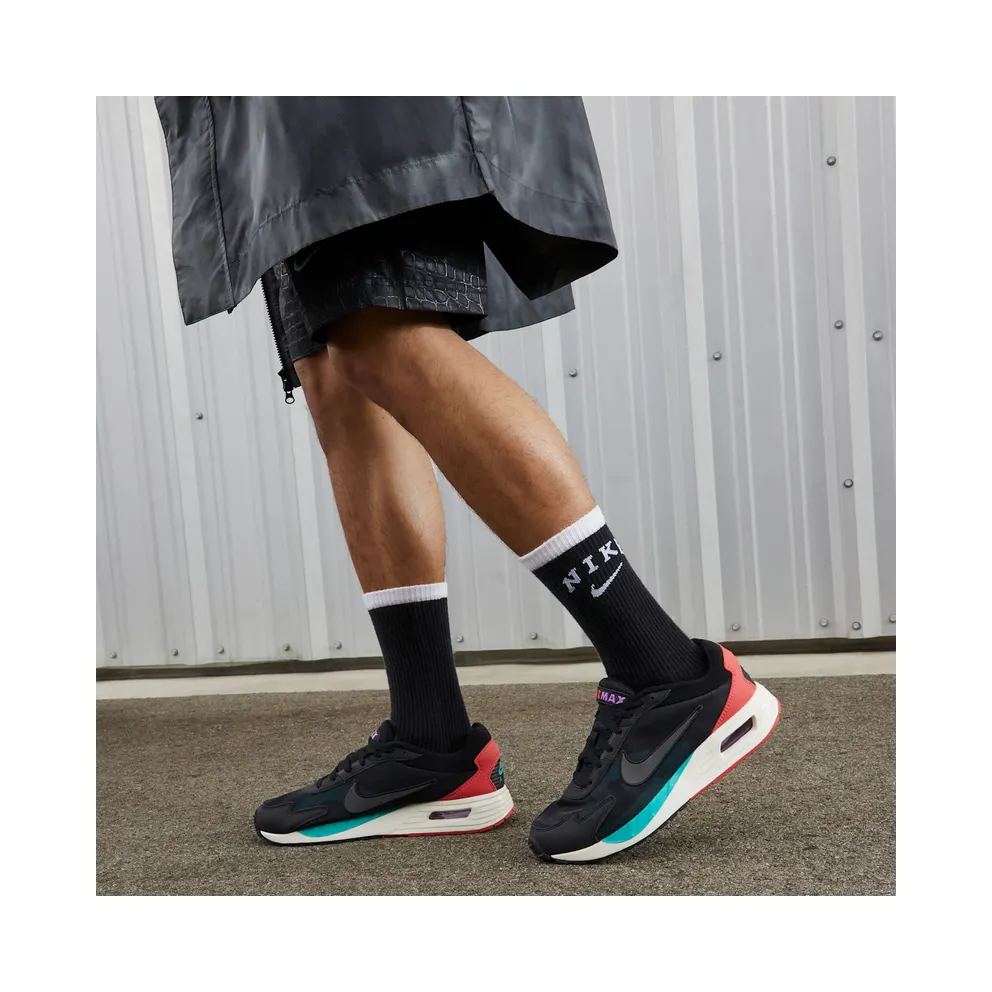 Nike Air Max Solo “Black / Clear Jade Ii / Vivid Sulphur / Metallic Dark Grey” (DX3666-001)