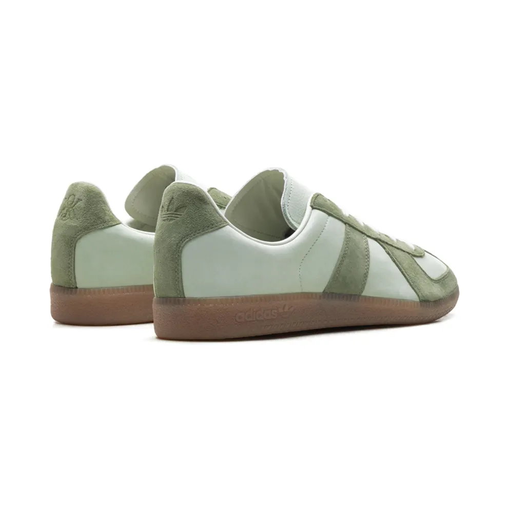 Adidas BW Army “Kith – Tent Green” (KH6551)