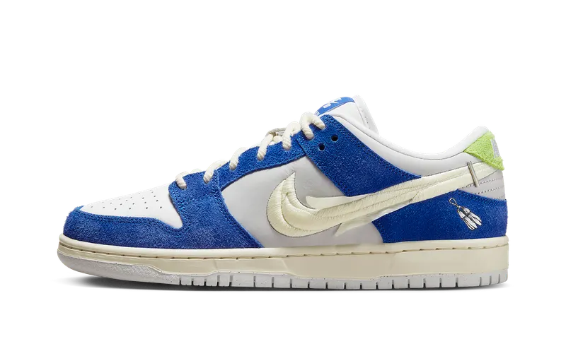 Nike SB Dunk Low “Fly Streetwear – Gardenia” (DQ5130-400)