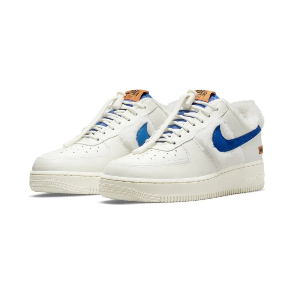 Nike Air Force 1 Low ’07 Sherpa Fleece (W) (DO6680-100)