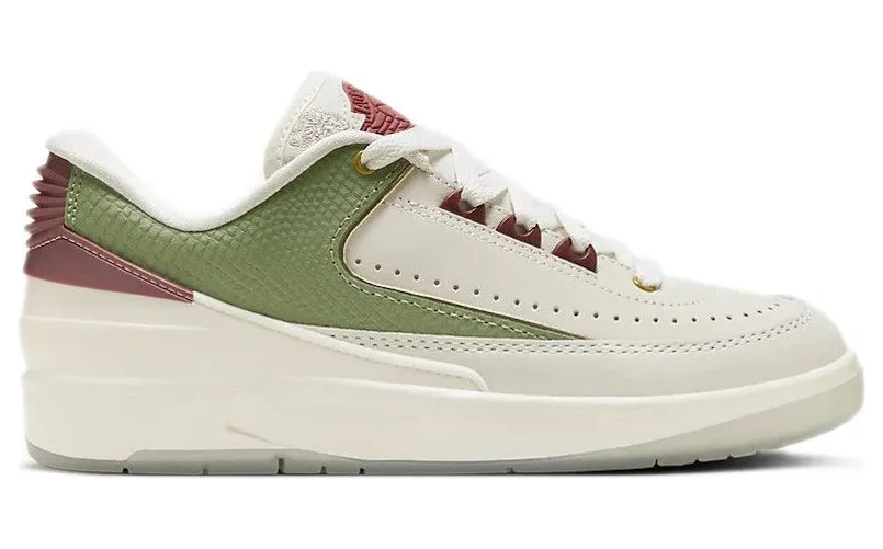 Jordan 2 Retro Low Year of the Dragon (FJ6871-100)