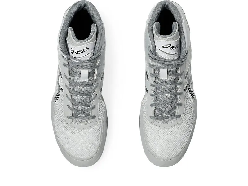 ASICS MATCONTROL 3 “White / Gunmetal” (1081A053-102)