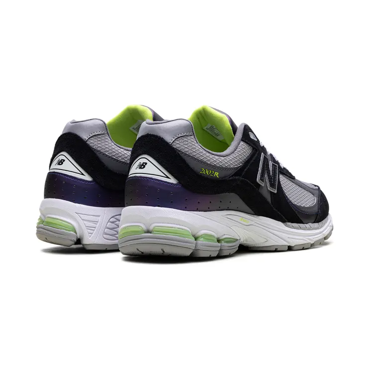 new-balance-2002r M2002RHI