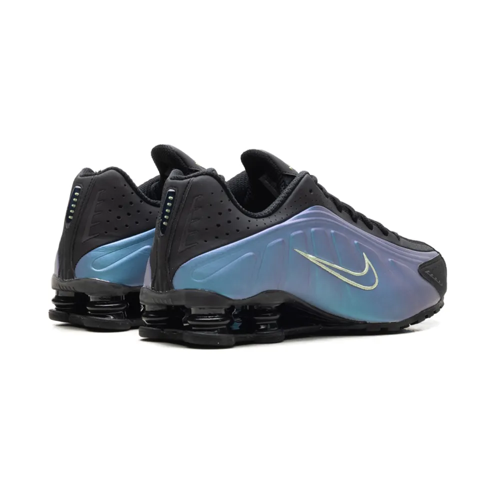 Nike Shox R4 “Sapphire Light Liquid Lime” (IF4849-500)