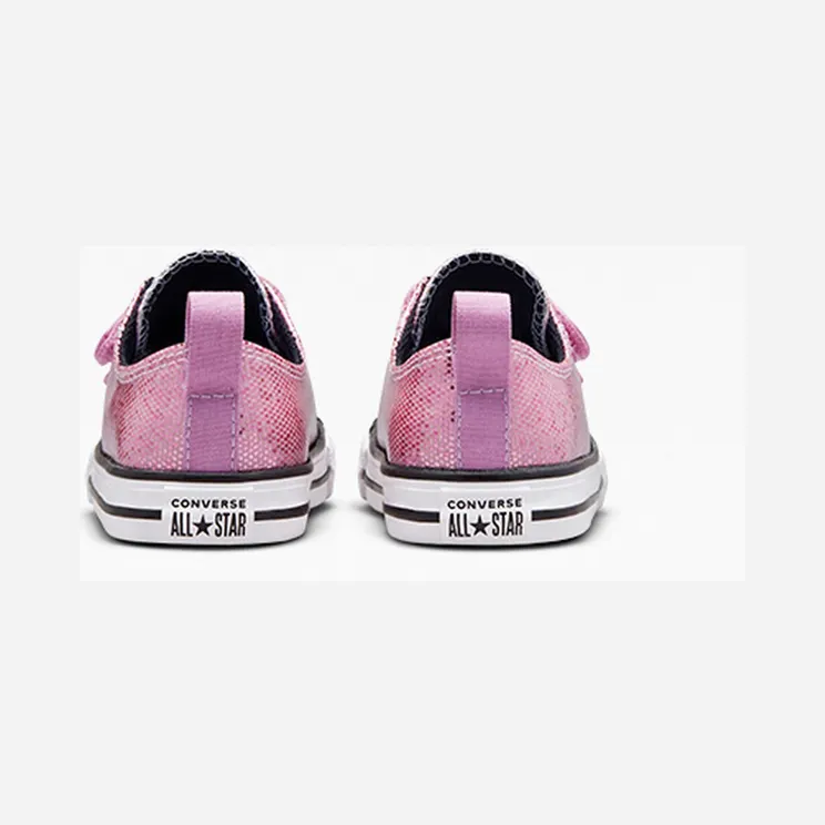 converse-chuck-taylor-all-star A01479C