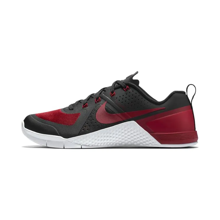 Nike Metcon 1 Banned