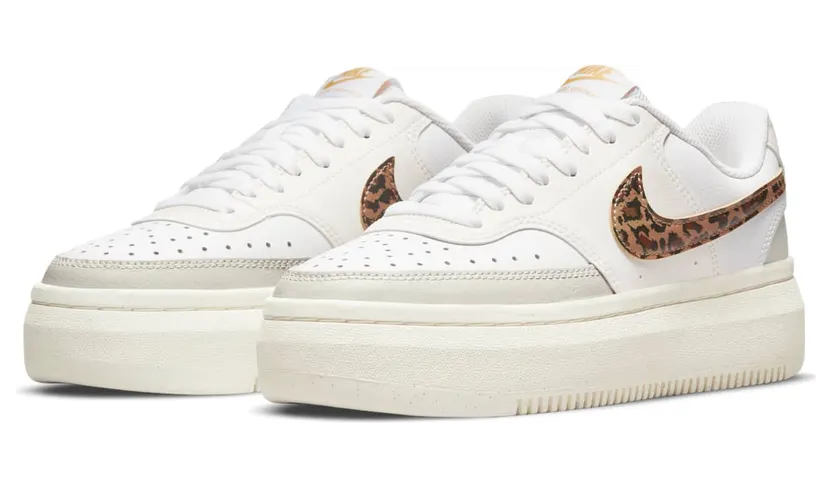 nike-court DO2791-100