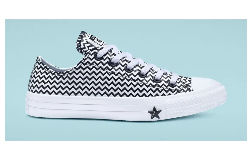 converse-chuck-taylor-all-star 565367C