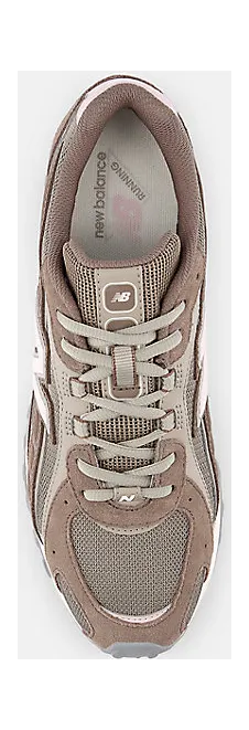 New Balance 204L “Cortado”: lage koffieprik met monsterklasse (3)